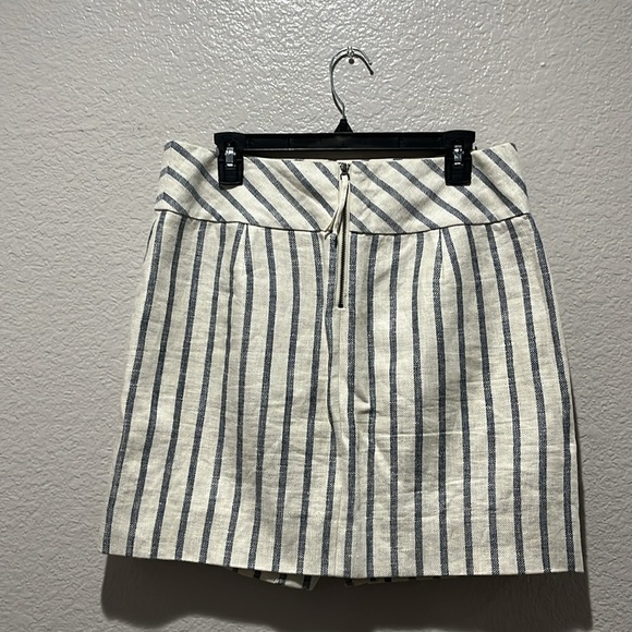 J Crew Striped Linen Crossover Wrap Mini Skirt Size 8 Cream Navy Blue - Picture 5 of 9